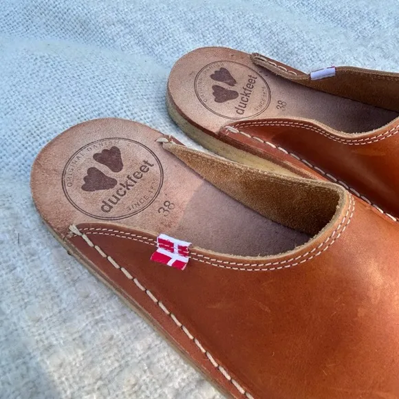 Duck Feet Blavand Clogs Denmark Slip On Leather Mules Size 38 US 8