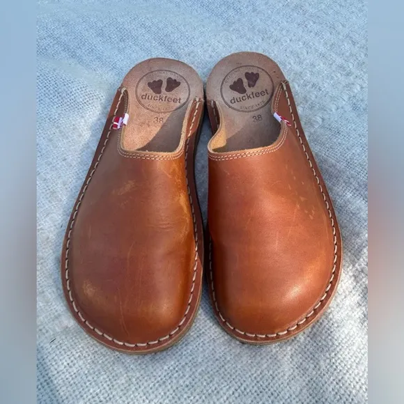 Duck Feet Blavand Clogs Denmark Slip On Leather Mules Size 38 US 8