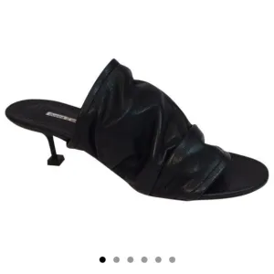 dusica dusica- Black Keba Mule Pumps