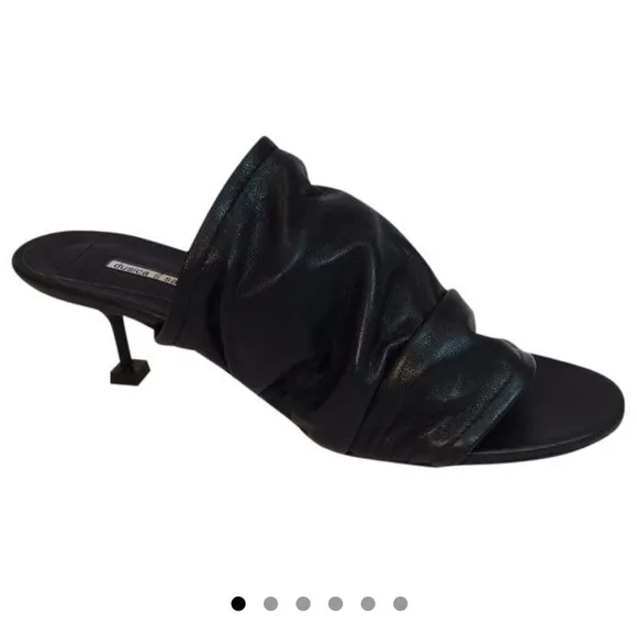 dusica dusica- Black Keba Mule Pumps