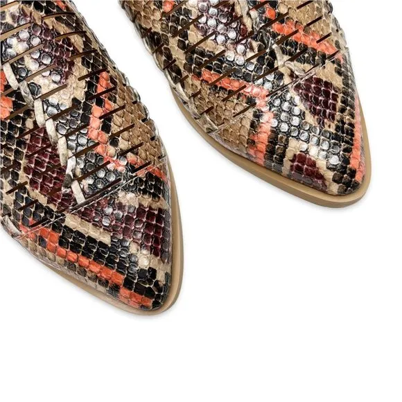 DV by Dolce Vita Womens Izzie Snakeskin Print Mules 7.5 Slip On Slides Orange