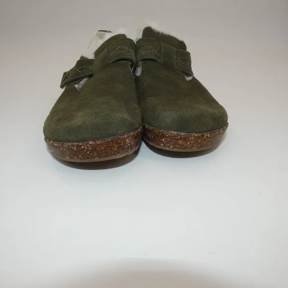 Earth Origins Aurora Jade Faux Fur Classic Olive Suede Clogs Women’s Size 6 1/2