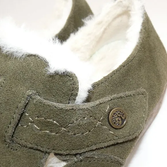 Earth Origins Aurora Jade Faux Fur Classic Olive Suede Clogs Women’s Size 6 1/2