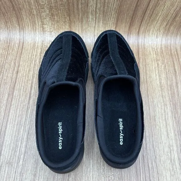 Easy Spirit Traveltime Clog Black Velvet and Suede Women's Size 9W
