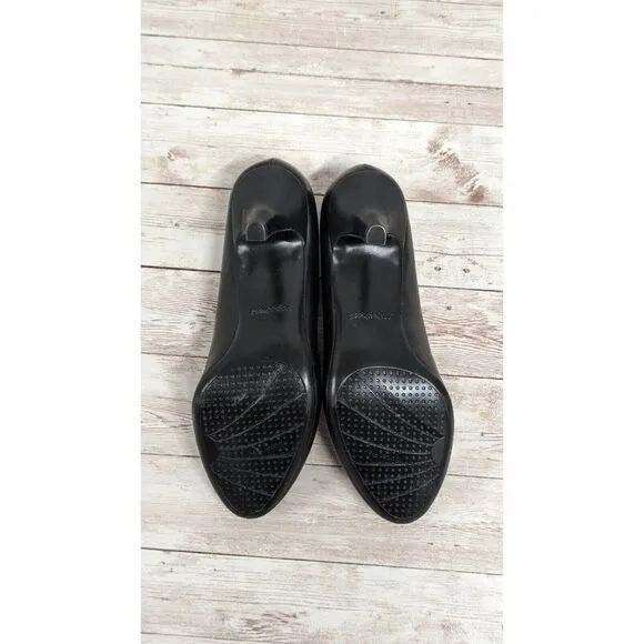 Easy Street Passion Womens Size 5 M Black Leather Round Toe Kitten Pump Heels