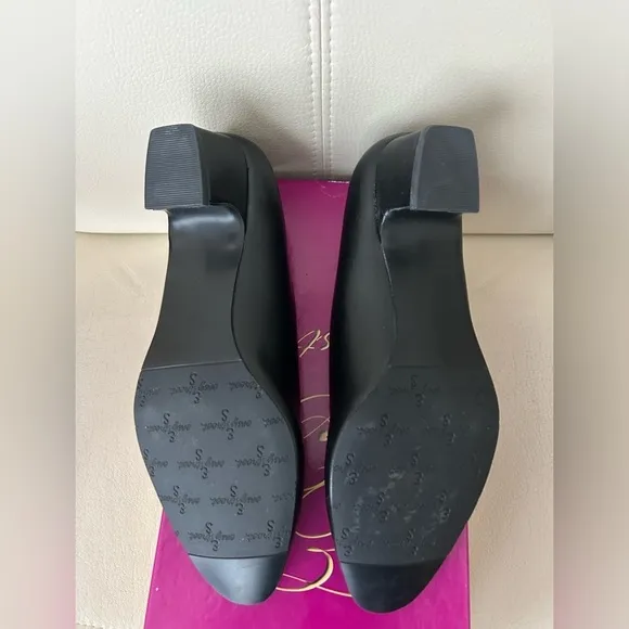 Easy Street Prim Kitten Heel Pumps Black - Chic &amp; Comfortable. 1-1/2”heel. 6.5