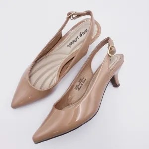 EASY STREET Womens Nude Patent Stretch Gore Faye Pointed Toe Stiletto Slingback