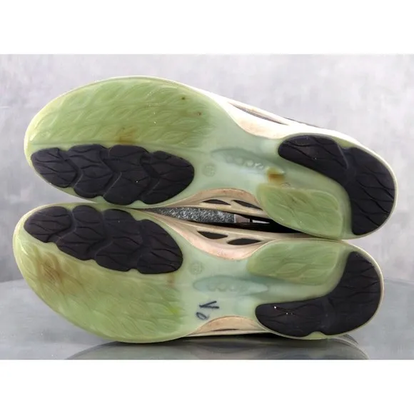 ECCO Biom Performance $130 Women's Trainers Shoes Size EU 39 US 8-8.5 Gray Green