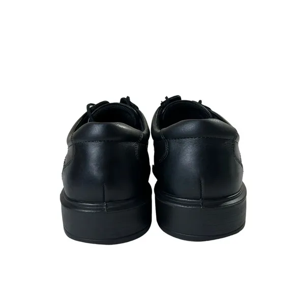 Ecco Black Leather Oxfords