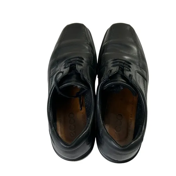 Ecco Black Leather Oxfords
