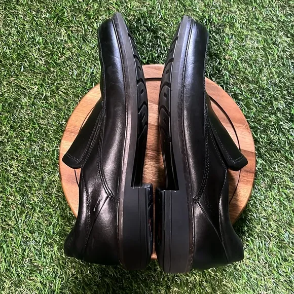 Ecco Holton Apron Toe Black Slip On Loafers Size 43 Men’s 9.5 Extra Width