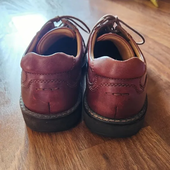 Ecco Square Toe tie up Oxfords Size 40 UK or 9 to 9.5 American