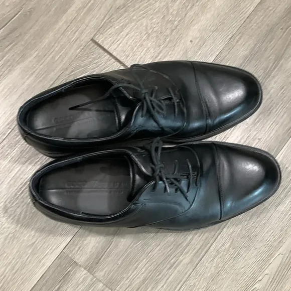 Ecco Vitrus II Cap Toe Tie Oxfords Mens Size 11 Black Leather Dress Shoes