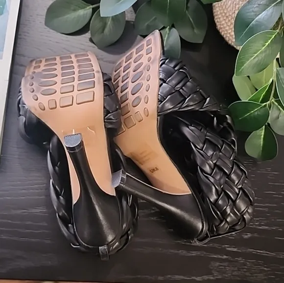 EGO Square Toe Puffy Braided Criss Cross Heels UK 6 US 8 Quilted Vegan Slingback