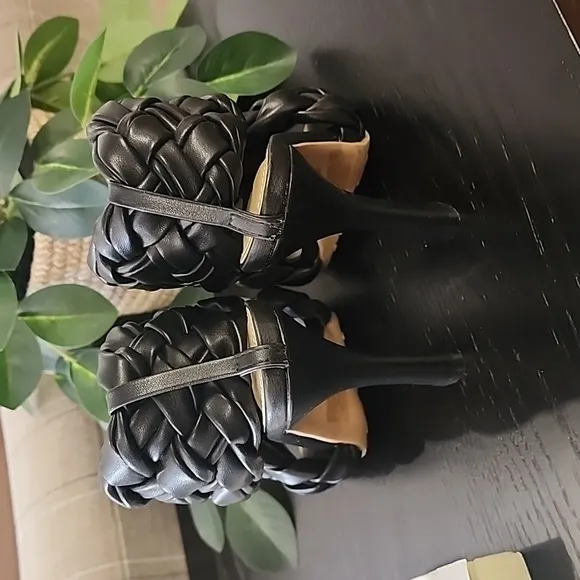 EGO Square Toe Puffy Braided Criss Cross Heels UK 6 US 8 Quilted Vegan Slingback