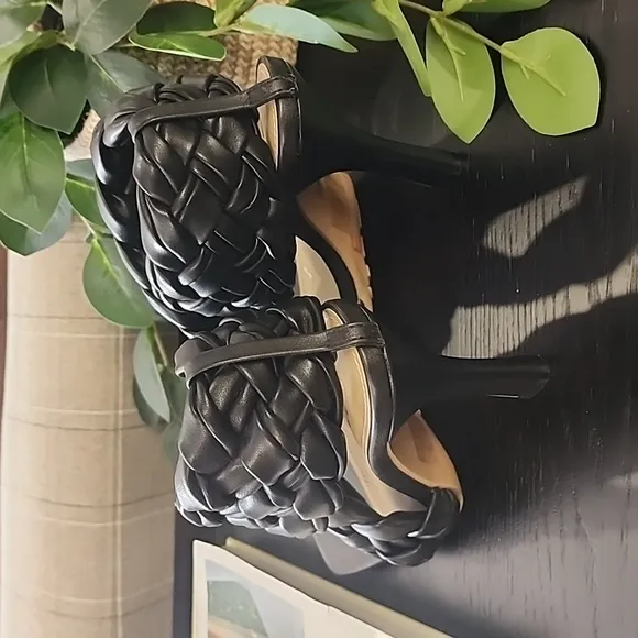 EGO Square Toe Puffy Braided Criss Cross Heels UK 6 US 8 Quilted Vegan Slingback
