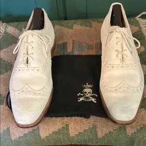 Elegant White Wingtip Oxford Dress Shoes