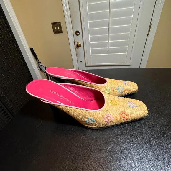 Emanuel Ungaro Paris size 9N floral raffia mules slipon