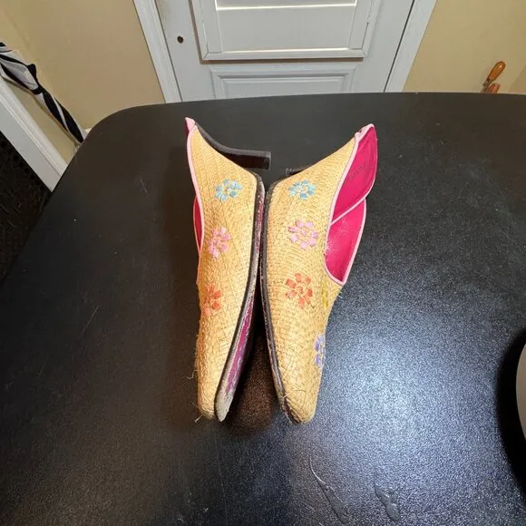 Emanuel Ungaro Paris size 9N floral raffia mules slipon