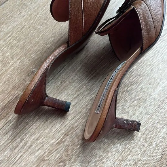 Enrico Antinori • Italian leather pointed mules
