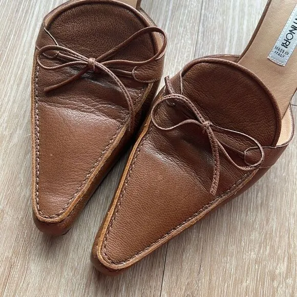 Enrico Antinori • Italian leather pointed mules