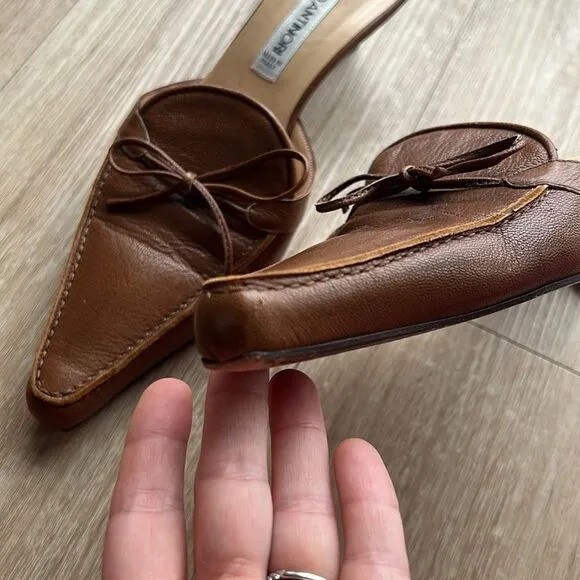 Enrico Antinori • Italian leather pointed mules