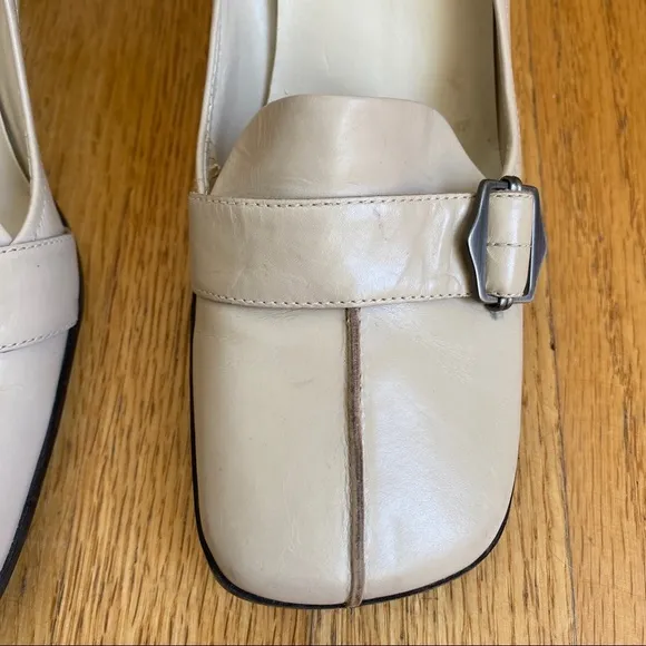 Enzo Angiolini || EA Flexo; Toe Buckle; Leather Kitten Heels; Size 6 1/2M