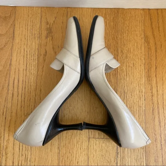 Enzo Angiolini || EA Flexo; Toe Buckle; Leather Kitten Heels; Size 6 1/2M