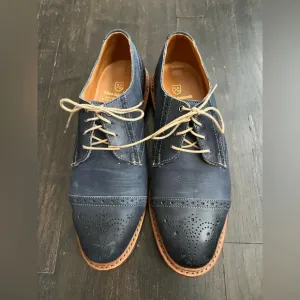 EUC Men’s Leather Allen Edmonds Bainbridge Navy Blue Cap Toe Oxfords Mens 7 E