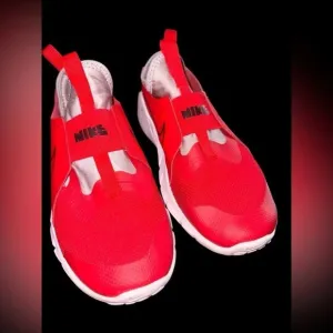 EUV Nike Flex Runner 2 Big Kids' Road Running Shoes Size 6.5 in University Red