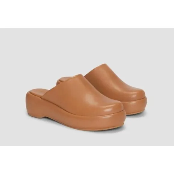 Everlane Puffa Clog - Desert Tan clogs brown size 7.5
