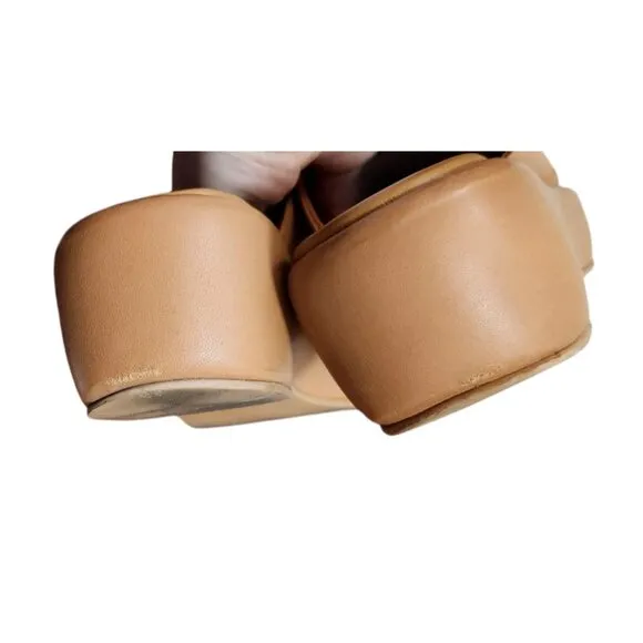 Everlane Puffa Clog - Desert Tan clogs brown size 7.5