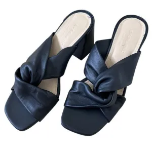 EVERLANE Women's The Day Twist Block Heel Leather Sandal in Black-Size 6.5