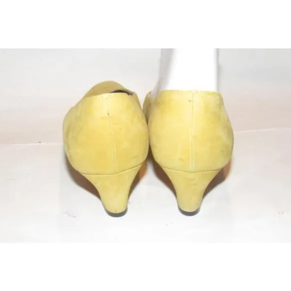 Ferragamo Yellow Suede Kitten Heels Pumps