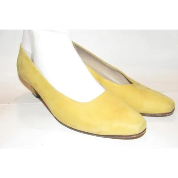 Ferragamo Yellow Suede Kitten Heels Pumps