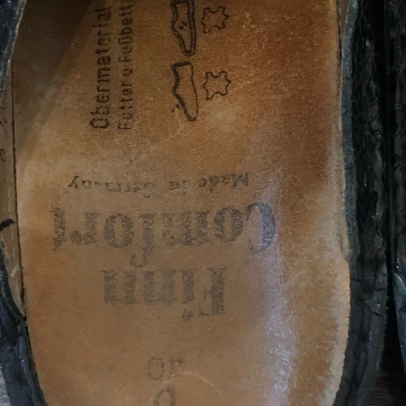 Finn comfort made in Germany leather clogs size 40 (9.5-10 US)