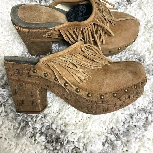 Fiorentini   Baker Fringe Leather Ding Clogs in Tan