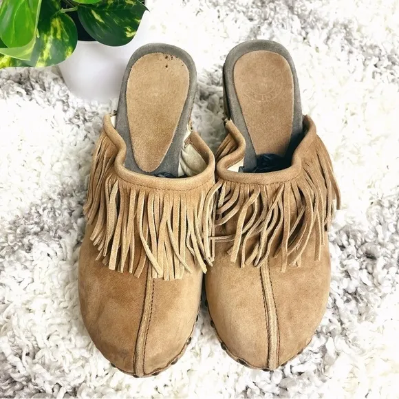 Fiorentini   Baker Fringe Leather Ding Clogs in Tan