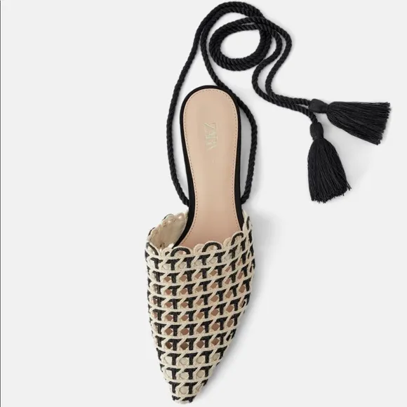FLAT WOVEN MULES