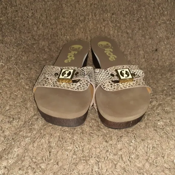 FLOGG-Malibu II-Shiny Snakeskin Leather Pattern Wood Heel Clogs-Size 7-Near Mint