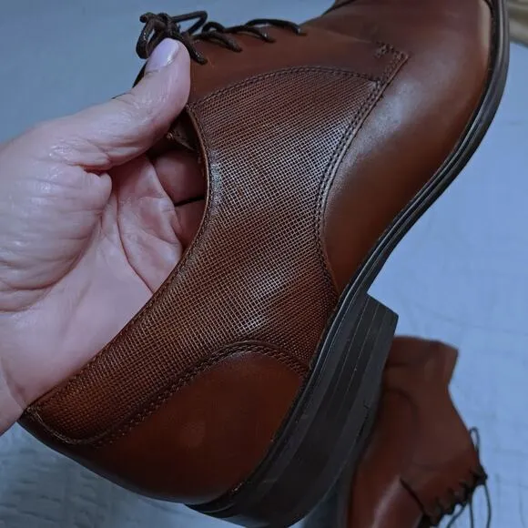 Florsheim Jackson cap toe oxford sz 11M cognac