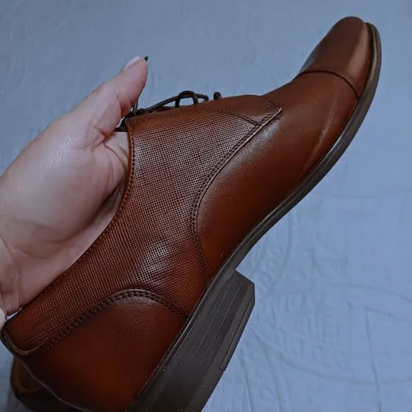 Florsheim Jackson cap toe oxford sz 11M cognac