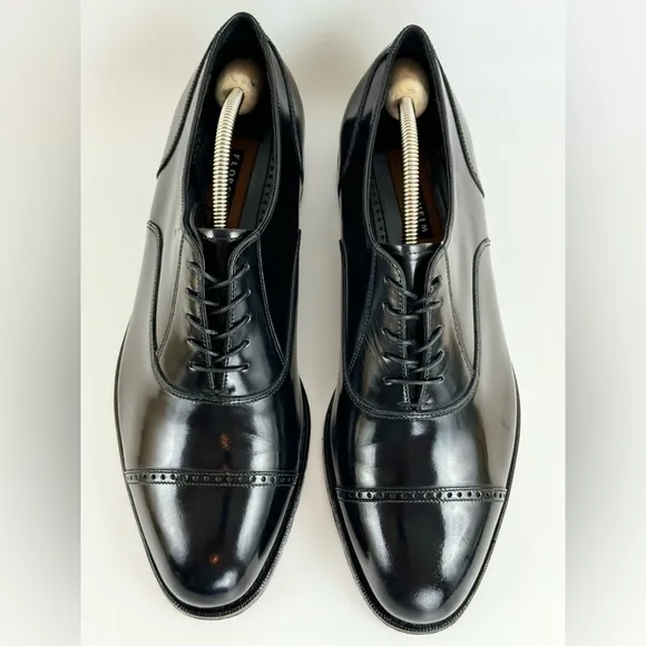 Florsheim Men’s Black Cap Toe Oxfords, Hard Leather Dress Shoes, Size 10.5