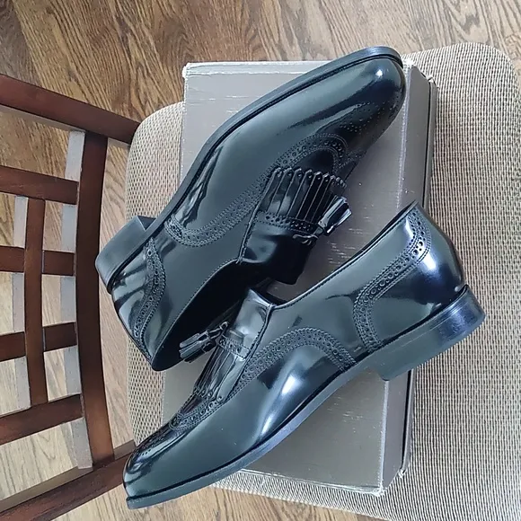 Florsheim men's wingtips-NEW