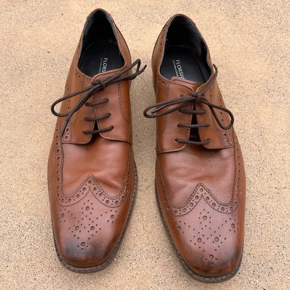 Florsheim Tan Brown Oxford Wingtip Mens Sz 10 D Dress Shoes Office Formal Laces