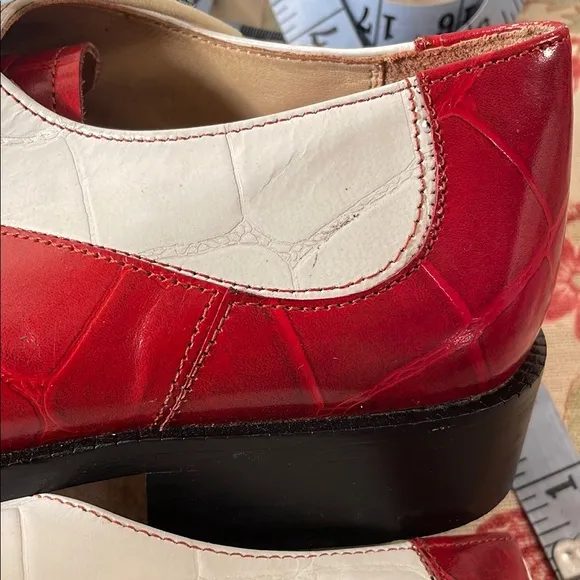 Fortune From Liberty Red and White Leather Square Toe Cowhide Lace Up Oxfords