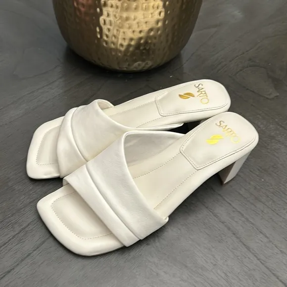 FRANCO SARTO Dreamy Slide Sandal In White