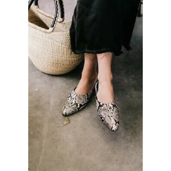 Freda Salvador Lay Mules - Gigi Hadid Faves