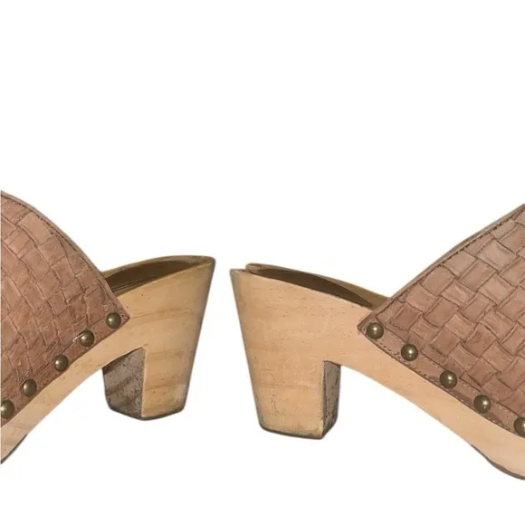 Free People Adelaide Woven Basketweave Leather‎ Platform Wooden Mules Clogs 38