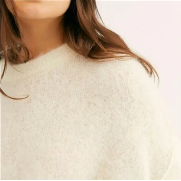 FREE PEOPLE Angelic Alpaca Knit Pullover Oversized Sweater Large NEW